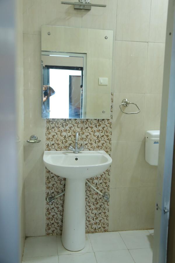 Hotel Siddharth Tanakpur Esterno foto